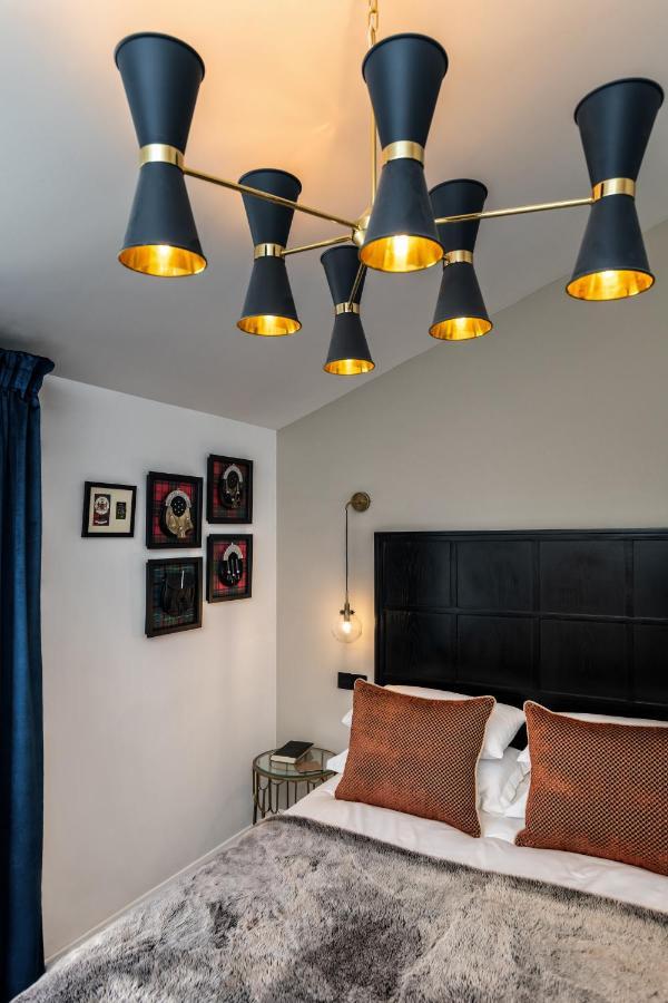 Relax In Super Size Copper Tub - 2 Bedroom Villa Inverness Dış mekan fotoğraf